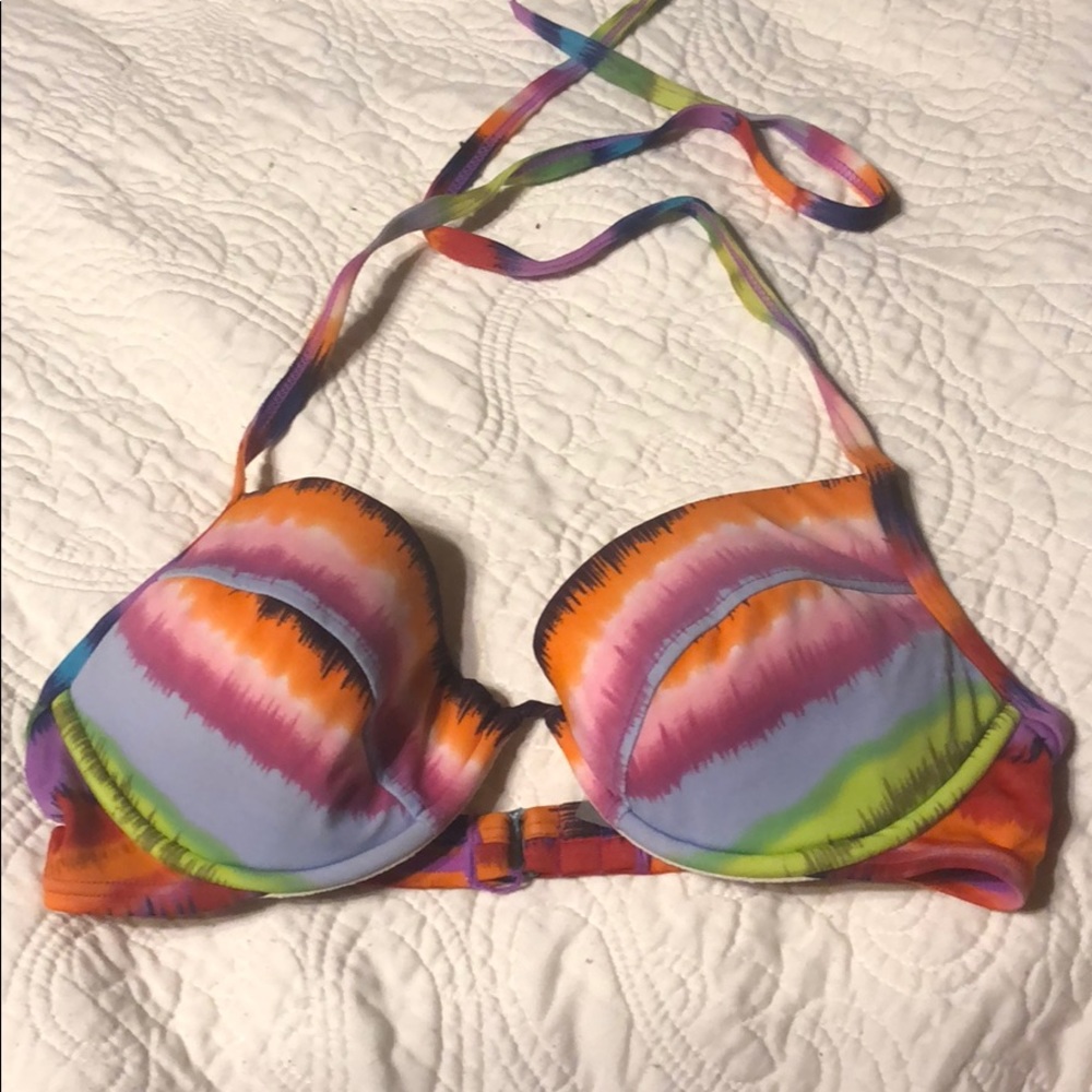 Victoria’s Secret 34C swimsuit top